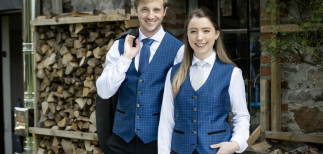 vereinskleidung-westen-e1740422394370-640x306,  Westen